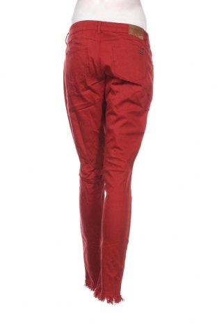 Dámske džínsy , Veľkosť M, Farba Červená, Cena  3,45 €