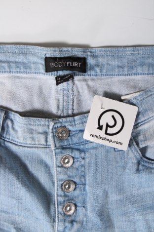 Damen Jeans Body Flirt, Größe L, Farbe Blau, Preis 14,84 €