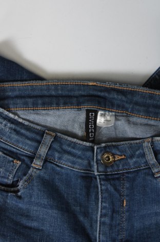Damskie jeansy H&M Divided, Rozmiar XS, Kolor Niebieski, Cena 41,74 zł