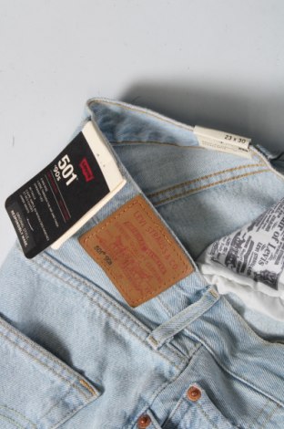 Дамски дънки Levi's, Размер XS, Цвят Син, Цена 161,00 лв.