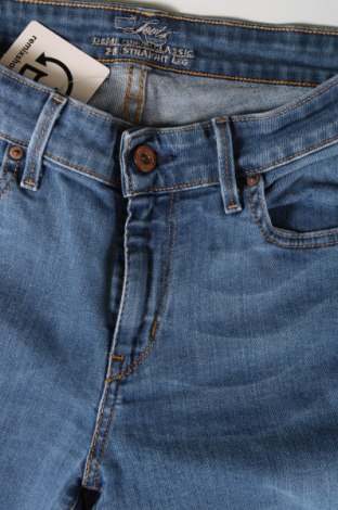 Γυναικείο Τζίν Levi's, Μέγεθος M, Χρώμα Μπλέ, Τιμή 15,03 €