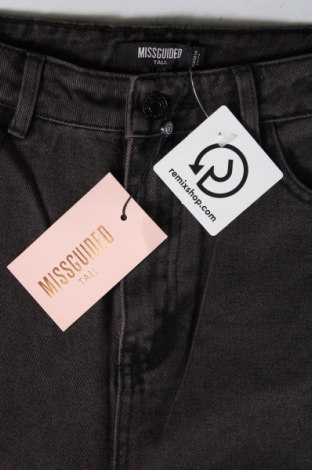 Damskie jeansy Missguided, Rozmiar S, Kolor Szary, Cena 38,49 zł