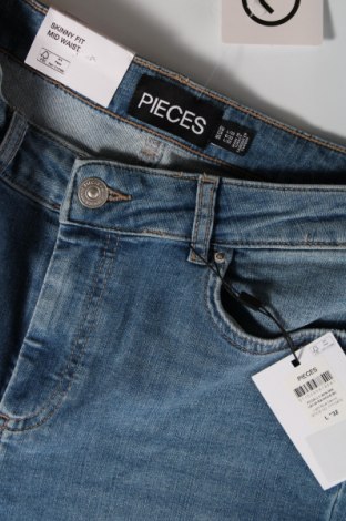 Damen Jeans Pieces, Größe L, Farbe Blau, Preis € 35,05