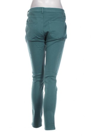 Damen Jeans Sisley, Größe S, Farbe Grün, Preis 13,46 €