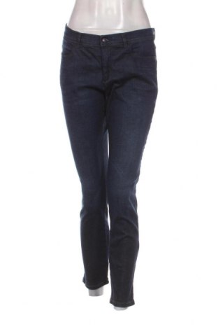Damen Jeans Sisley, Größe M, Farbe Blau, Preis 8,07 €