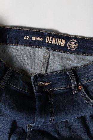 Dámske džínsy  Stella, Veľkosť L, Farba Modrá, Cena  16,44 €