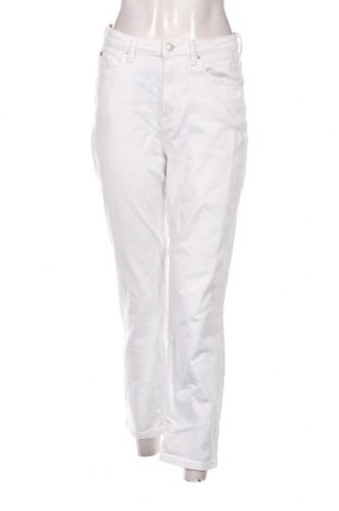 Дамски дънки Tommy Hilfiger, Размер S, Цвят Бял, Цена 66,85 лв.
