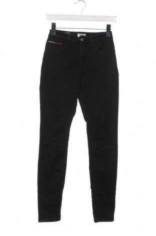 Дамски дънки Tommy Jeans, Размер XS, Цвят Черен, Цена 57,30 лв.