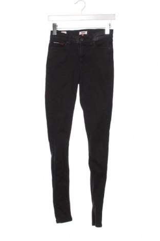 Blugi de femei Tommy Jeans, Mărime XS, Culoare Negru, Preț 188,49 Lei