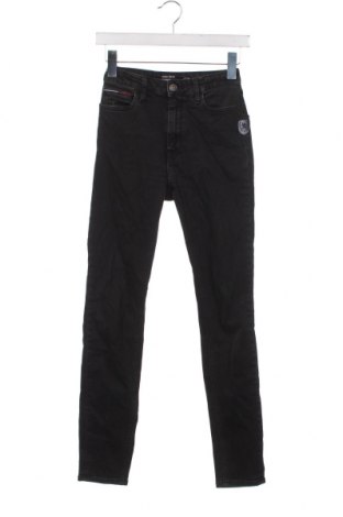 Dámské džíny  Tommy Jeans, Velikost XS, Barva Černá, Cena  761,00 Kč