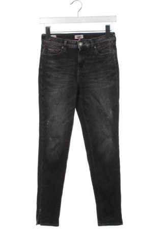 Дамски дънки Tommy Jeans, Размер XS, Цвят Сив, Цена 191,00 лв.