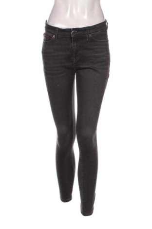 Damen Jeans Tommy Jeans, Größe M, Farbe Grau, Preis € 53,16