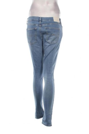Γυναικείο Τζίν Tommy Jeans, Μέγεθος M, Χρώμα Μπλέ, Τιμή 58,76 €