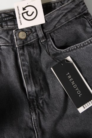 Dámske džínsy  Trendyol, Veľkosť S, Farba Sivá, Cena  10,32 €
