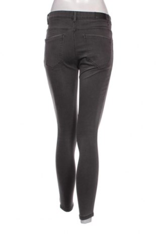 Damen Jeans Vero Moda, Größe S, Farbe Grau, Preis € 8,76