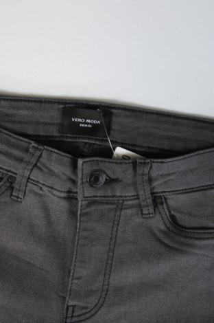 Damen Jeans Vero Moda, Größe XS, Farbe Grau, Preis € 8,06