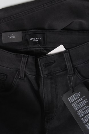 Dámské džíny  Vero Moda, Velikost S, Barva Černá, Cena  266,00 Kč