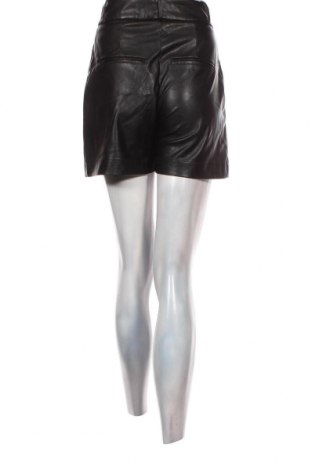 Γυναικείο κοντό δερμάτινο παντελόνι Flavio Castellani, Μέγεθος M, Χρώμα Μαύρο, Τιμή 6,52 €