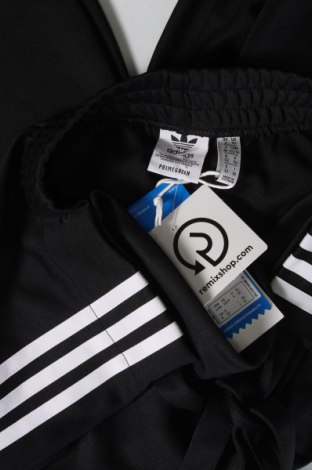 Damskie szorty Adidas Originals, Rozmiar XXS, Kolor Czarny, Cena 271,88 zł