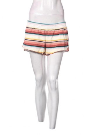 Дамски къс панталон Billabong, Размер M, Цвят Многоцветен, Цена 18,00 лв.