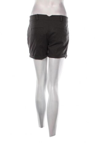 Дамски къс панталон Bonobo, Размер S, Цвят Сив, Цена 7,20 лв.