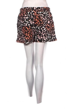 Γυναικείο κοντό παντελόνι Buffalo, Μέγεθος M, Χρώμα Πολύχρωμο, Τιμή 7,79 €