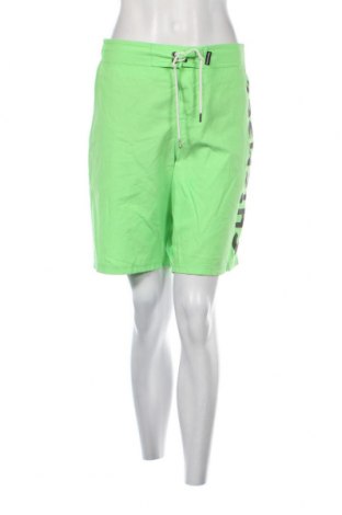 Γυναικείο κοντό παντελόνι Chiemsee, Μέγεθος L, Χρώμα Πράσινο, Τιμή 16,70 €