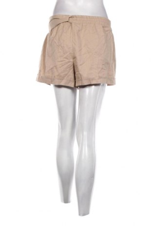 Γυναικείο κοντό παντελόνι Maurices, Μέγεθος M, Χρώμα  Μπέζ, Τιμή 3,88 €