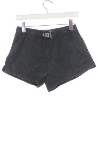 Damen Shorts Nike, Größe XS, Farbe Grau, Preis 22,27 €
