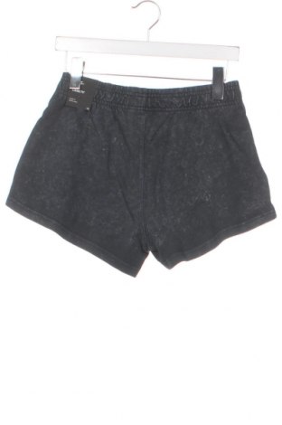Pantaloni scurți de femei Nike, Mărime XS, Culoare Gri, Preț 236,84 Lei