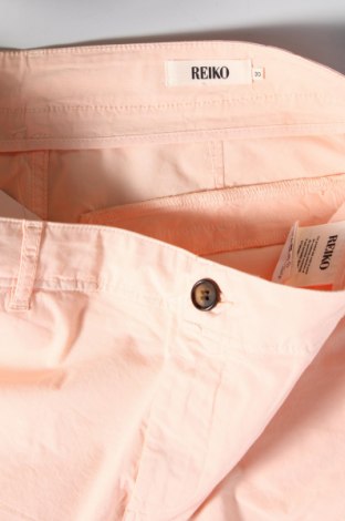 Дамски къс панталон Reiko, Размер L, Цвят Розов, Цена 20,40 лв.