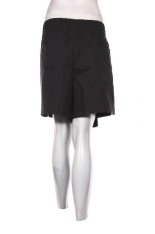 Pantaloni scurți de femei The North Face, Mărime 3XL, Culoare Negru, Preț 111,84 Lei