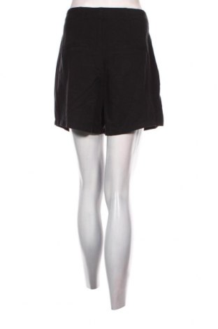 Damen Shorts Vero Moda, Größe M, Farbe Schwarz, Preis 20,62 €