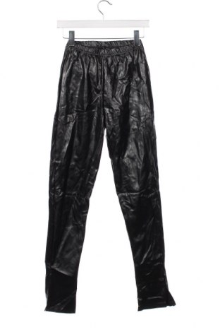Γυναικείο παντελόνι δερμάτινο, Μέγεθος XS, Χρώμα Μαύρο, Τιμή 4,66 €