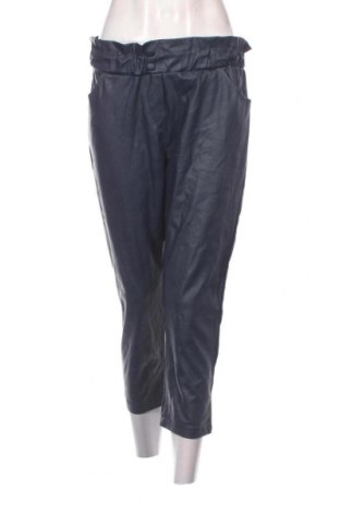 Pantaloni de piele pentru damă, Mărime M, Culoare Albastru, Preț 16,22 Lei