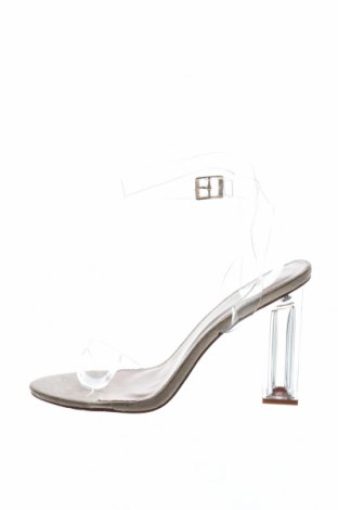 Sandalen Pretty Little Thing, Größe 41, Farbe Weiß, Preis € 40,72