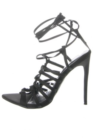 Γυναικεία παπούτσια Pretty Little Thing, Μέγεθος 39, Χρώμα Μαύρο, Τιμή 31,96 €