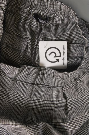Дамски панталон Bershka, Размер XS, Цвят Черен, Цена 9,57 лв.