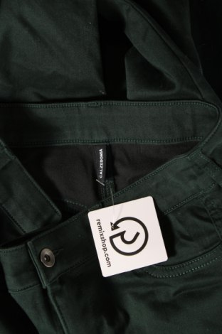 Дамски панталон Calzedonia, Размер M, Цвят Зелен, Цена 29,00 лв.