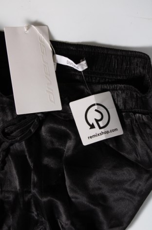 Дамски панталон Diverse, Размер S, Цвят Черен, Цена 13,80 лв.
