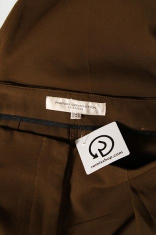 Дамски панталон French Connection, Размер M, Цвят Зелен, Цена 26,46 лв.