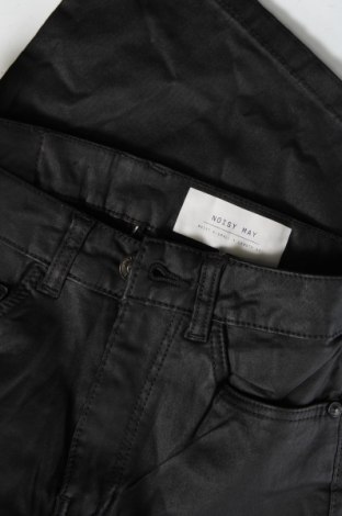 Pantaloni de femei Noisy May, Mărime XS, Culoare Negru, Preț 151,32 Lei