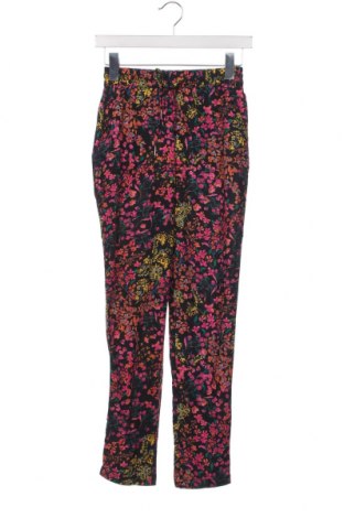 Дамски панталон ONLY, Размер XXS, Цвят Многоцветен, Цена 15,12 лв.