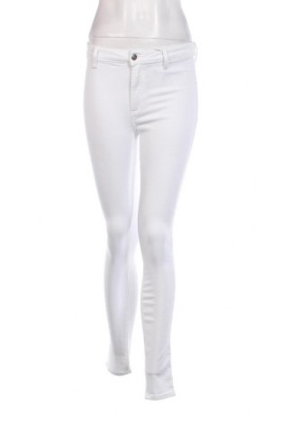 Дамски панталон ONLY, Размер S, Цвят Бял, Цена 18,36 лв.