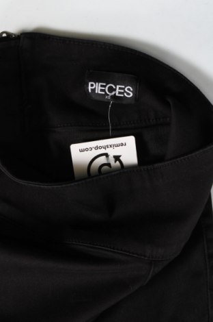 Дамски панталон Pieces, Размер XS, Цвят Черен, Цена 16,20 лв.