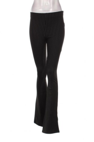 Pantaloni de femei Pull&Bear, Mărime S, Culoare Negru, Preț 30,26 Lei