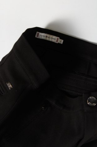Pantaloni de femei Tommy Hilfiger, Mărime XS, Culoare Negru, Preț 628,29 Lei