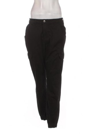 Дамски панталон Urban Classics, Размер M, Цвят Черен, Цена 19,72 лв.