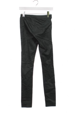 Дамски панталон VILA, Размер XS, Цвят Зелен, Цена 6,60 лв.