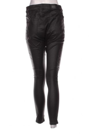 Γυναικείο παντελόνι Vero Moda, Μέγεθος M, Χρώμα Μαύρο, Τιμή 3,96 €
